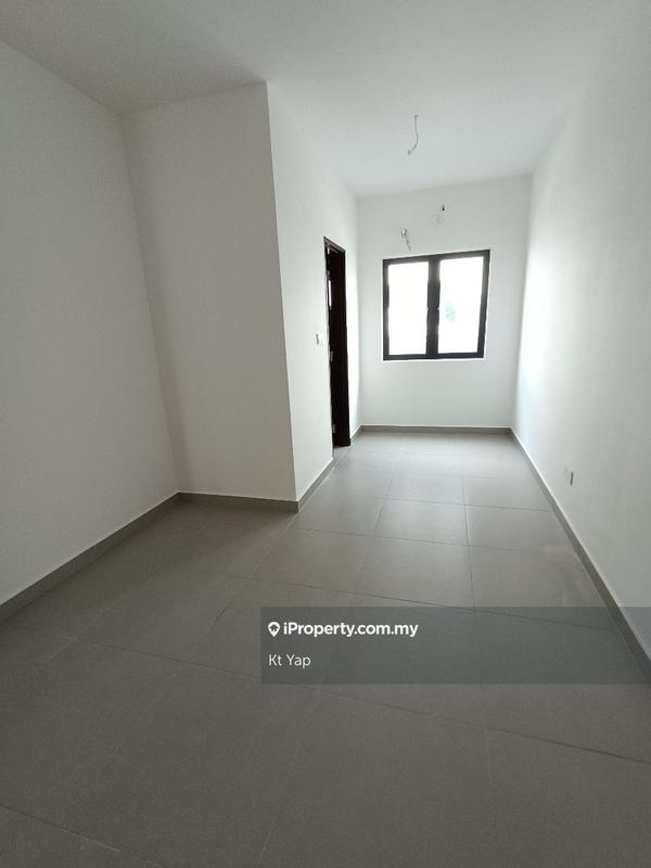 Rumah Berangkai 3 Tingkat untuk Disewa di Residensi Bukit Orkid (Orchid Hills), Cheras oleh Kt Yap - iProperty.com.my