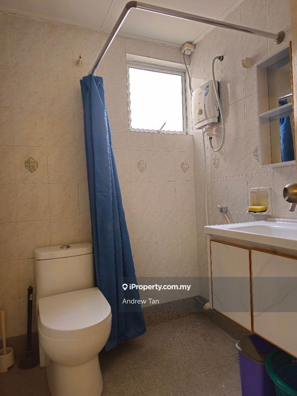 For Sale - La Vista Condominiums