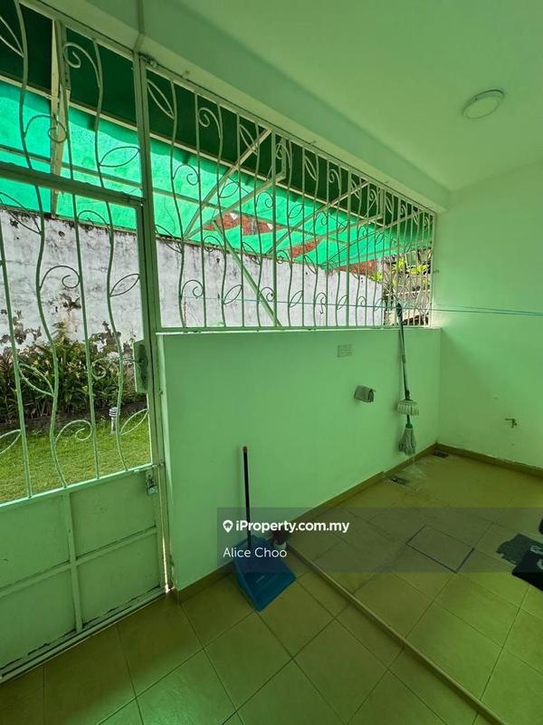 Banglo untuk Dijual di Taman Sunrise, Kluang oleh Alice Choo - iProperty.com.my