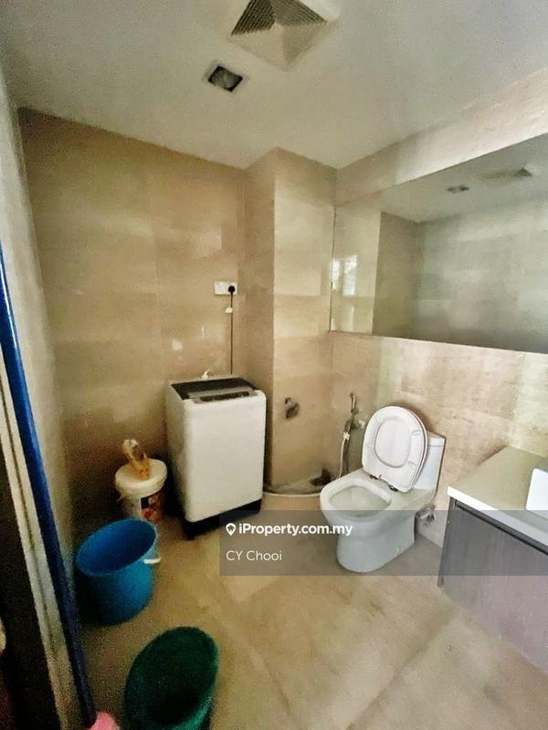 Residensi Servis untuk Dijual di Regalia Residence oleh CY Chooi - iProperty.com.my