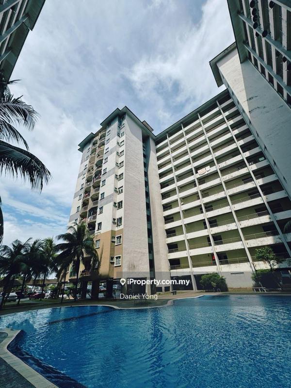 For Sale - Putri Ria Apartment