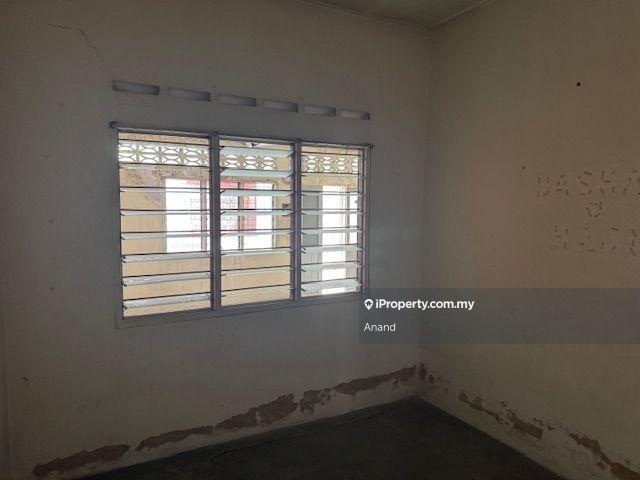 Rumah Berangkai 1 Tingkat untuk Dijual di Taman Pkns Batu 16, Rawang oleh Anand - iProperty.com.my