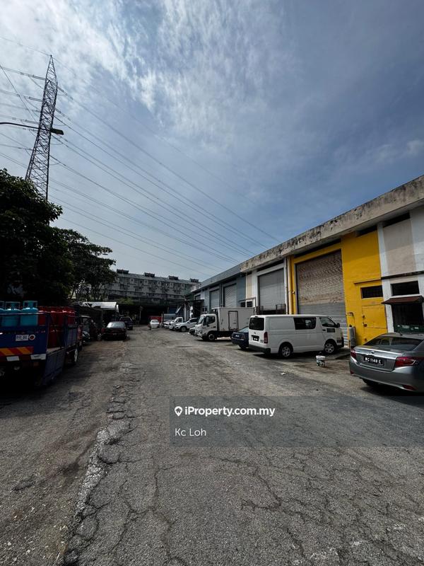 For Rent - Bukit Jalil Light Industrial Factory 2-storey