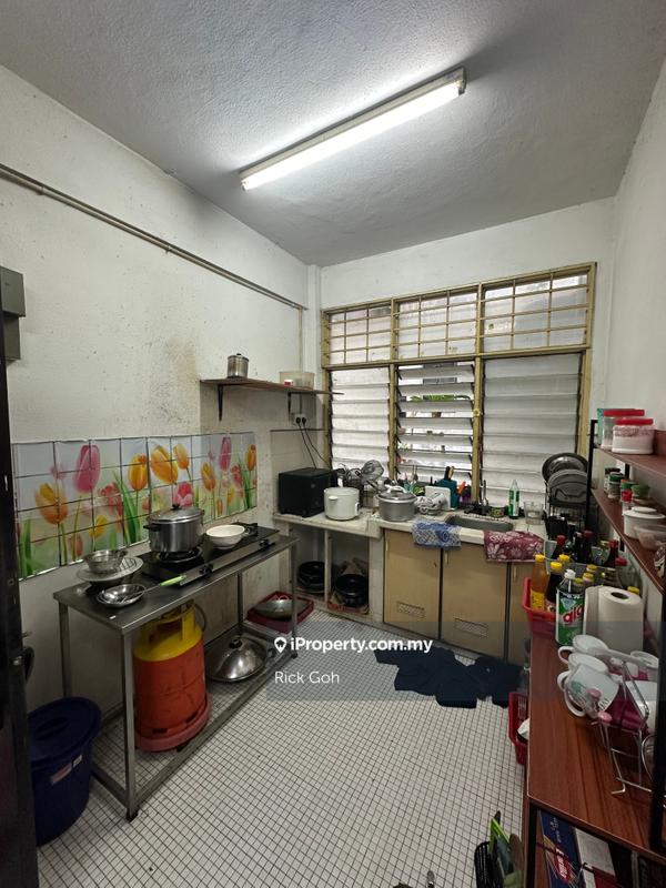 For Sale - Boundary Court