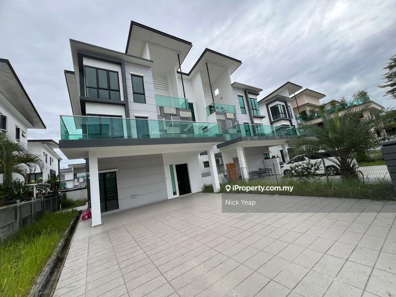 Rumah Berkembar untuk Dijual di Taman Villa Perdana, Kajang oleh Nick Yeap - iProperty.com.my