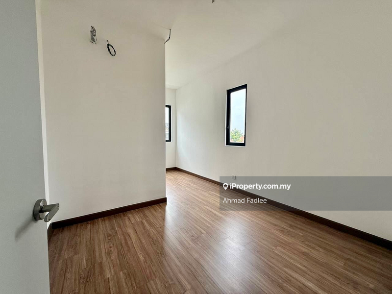 Semi-Detached House for Sale in Cyber 10, Cyberjaya by Ahmad Fadlee - iProperty.com.my