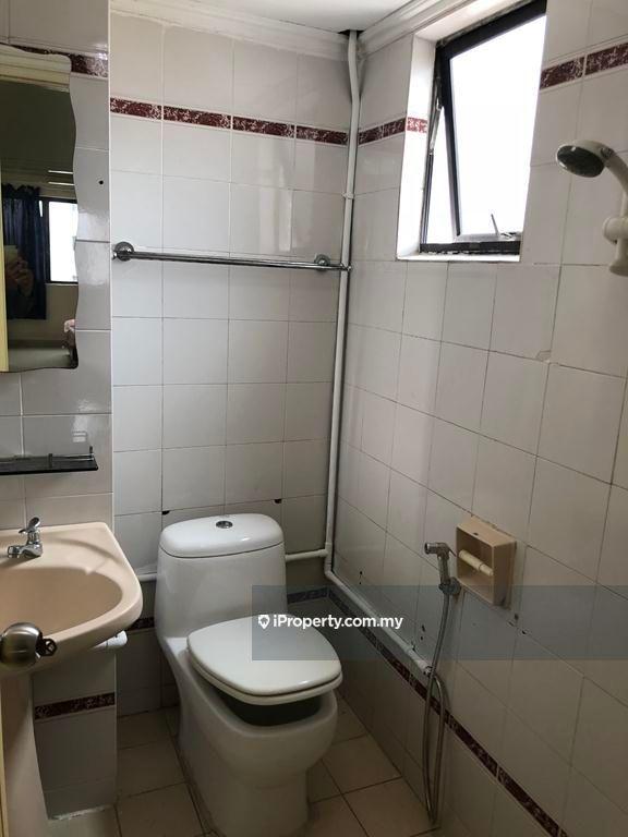 Kondominium untuk Dijual di Ehsan Ria oleh Chen Kah Seng - iProperty.com.my