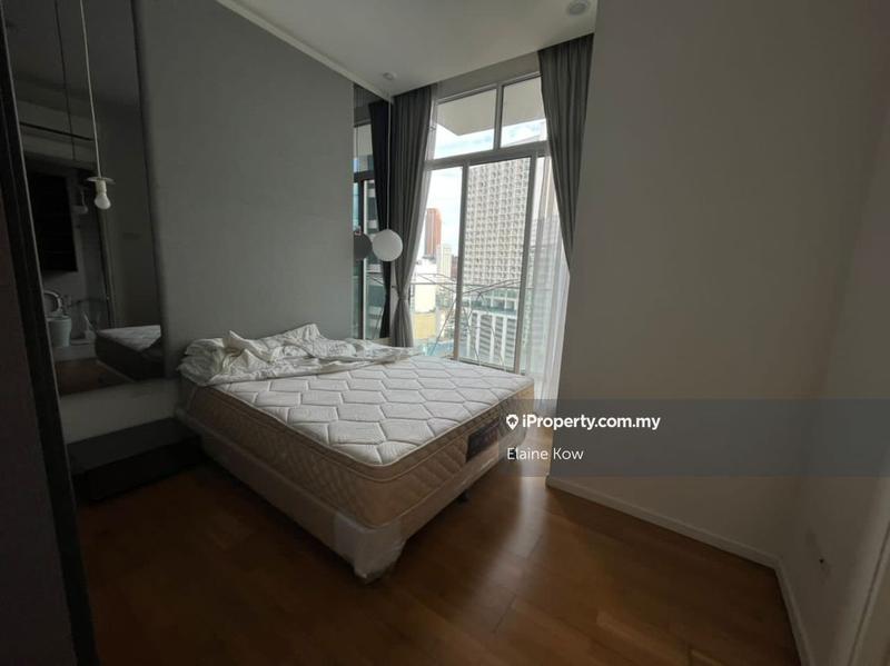 For Rent - The Manhattan