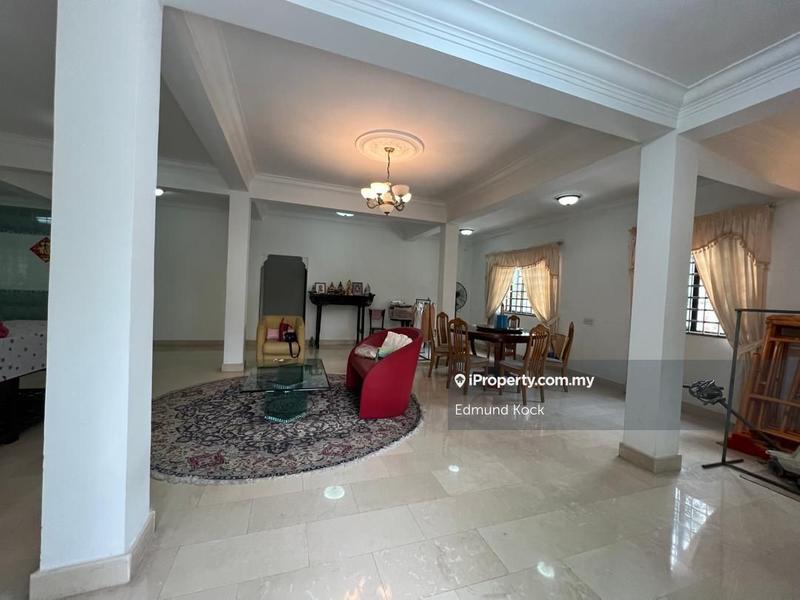 Bungalow House for Sale in Danga Bay, Johor Bahru by Edmund Kock - iProperty.com.my