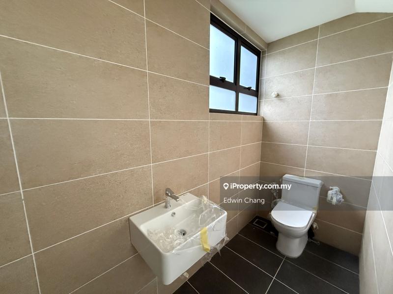Rumah Berkembar untuk Dijual di Bandar Kinrara Seksyen 1, Bandar Kinrara oleh Edwin Chang - iProperty.com.my