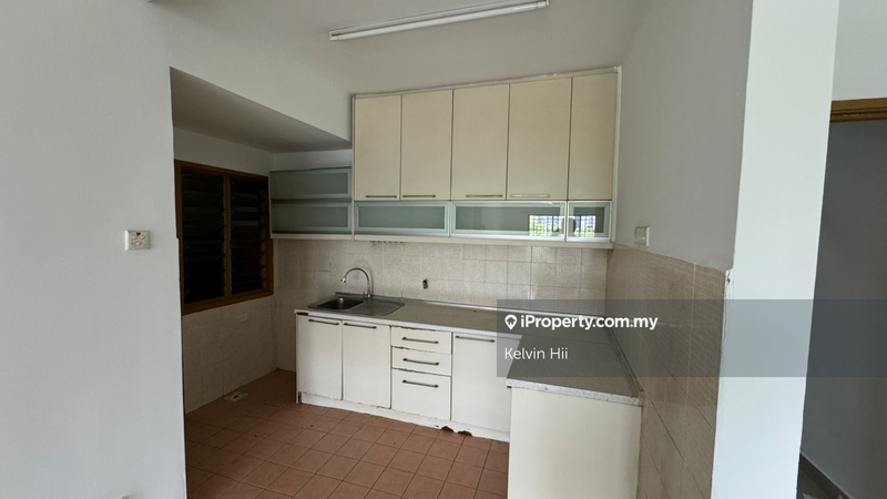 Condominium for Sale in Bayu Tasik 2 by Kelvin Hii - iProperty.com.my