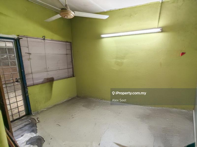 Rumah Teres 1-Tingkat untuk Dijual di Seksyen 8, Petaling Jaya oleh Alex Seet - iProperty.com.my