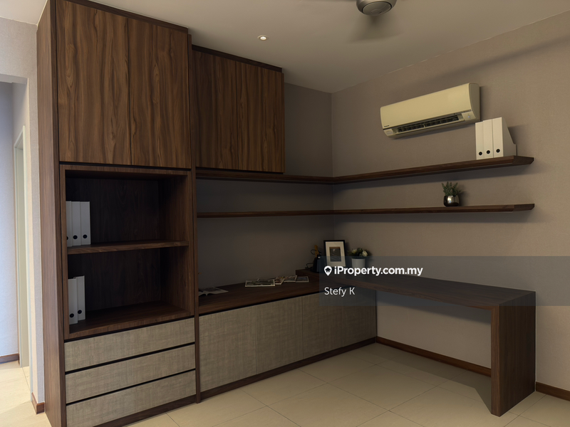 Condominium for Sale in The Landmark by Stefy K - iProperty.com.my