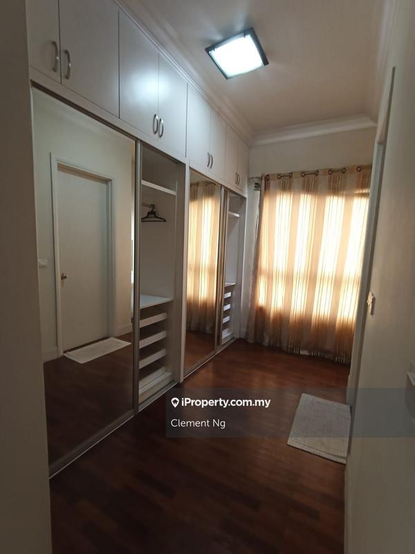 Kondominium untuk Dijual di Surian Condominium oleh Clement Ng - iProperty.com.my