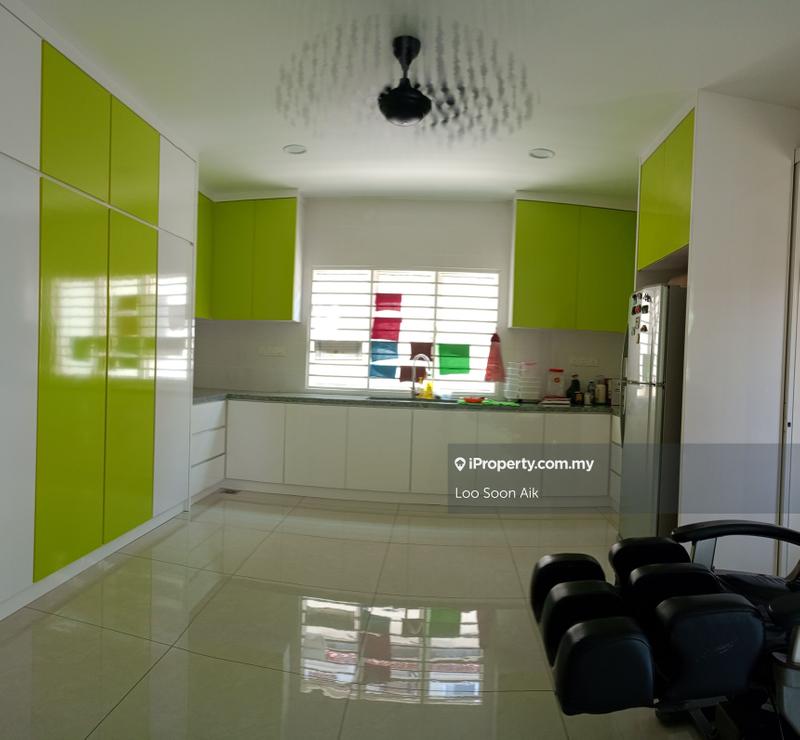 2.5-storey Terraced House for Sale in Taman Prima Tropika Alam Putra Sanctury, Seri Kembangan by Loo Soon Aik - iProperty.com.my