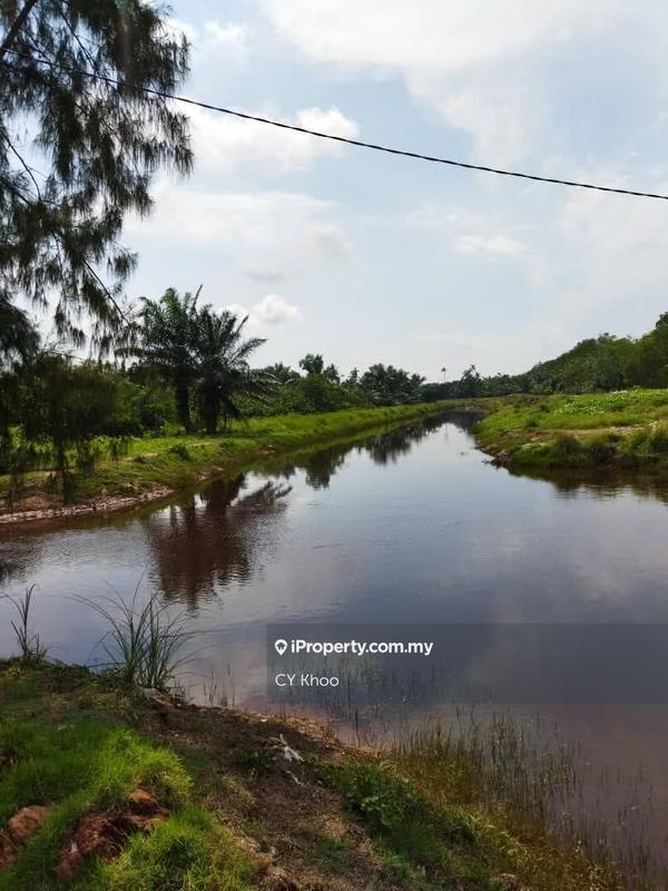 For Sale - Selangor Kuala Langat Banting Beside Gold Cost Morib 2500 acres Beach Frontage Land for SALE, Selangor Kuala Langat Morib Banting 42700, Banting