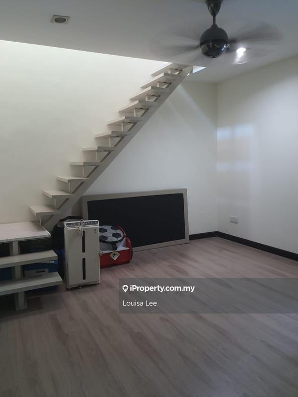 Rumah Teres 2.5-Tingkat untuk Dijual di Kota Kemuning, Shah Alam oleh Louisa Lee - iProperty.com.my