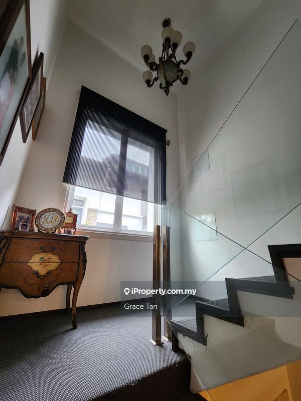 Bungalow House for Sale in Mutiara Damansara, Selangor by Grace Tan - iProperty.com.my