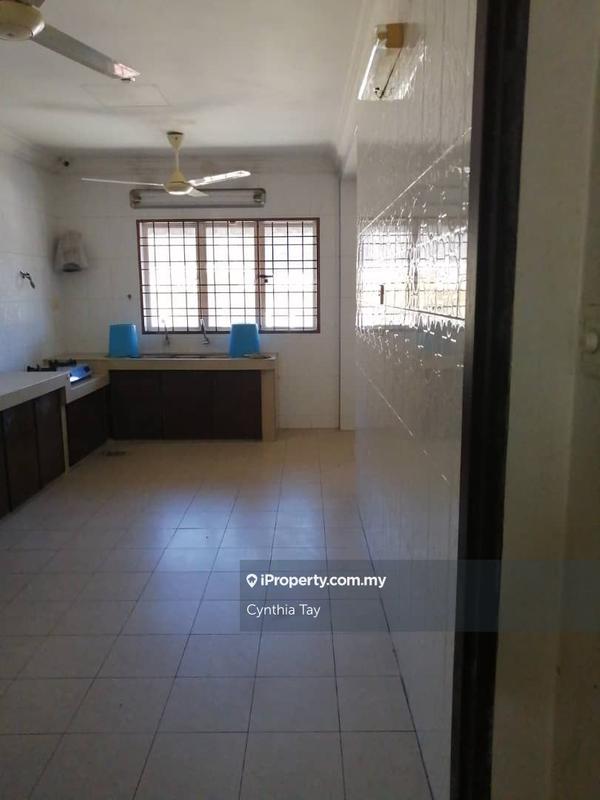 Shop / Office untuk Dijual di Taman Ujong, Jalan Tok Ungku, Seremban oleh Cynthia Tay - iProperty.com.my