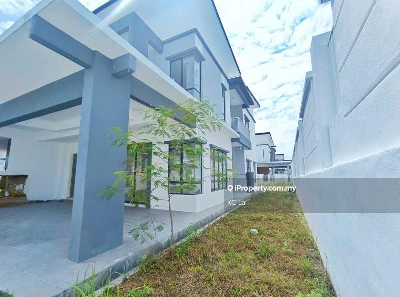 Semi-Detached House for Sale in Kemayan Heights, Seremban 2 by KC Lai - iProperty.com.my
