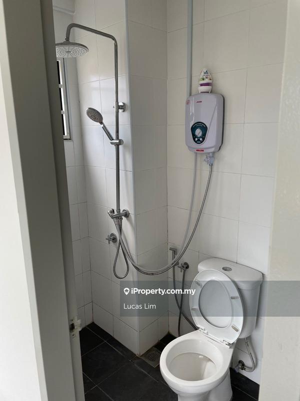 Kediaman Servis untuk Dijual di VIM 3 @ Desa Park North oleh Lucas Lim - iProperty.com.my