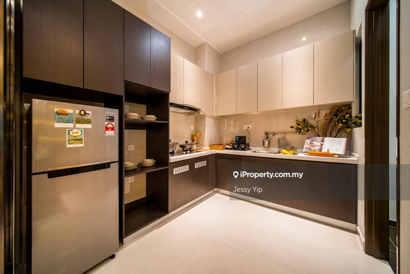 Condominium for Sale in Amberside @ Country Garden Danga Bay by Jessy Yip - iProperty.com.my