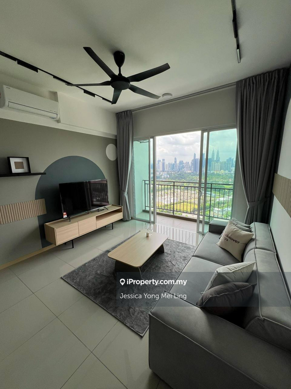 For Sale - d'Brightton