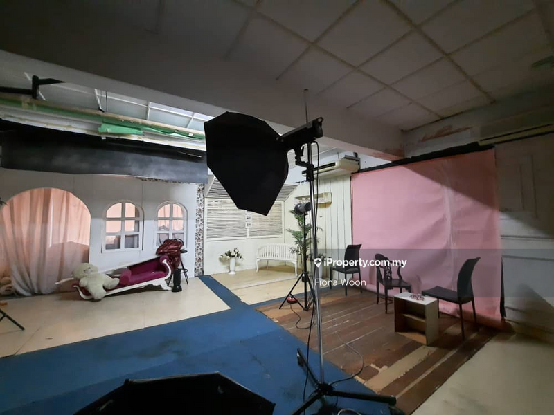 For Sale - Pusat Niaga Taman Melaka Raya