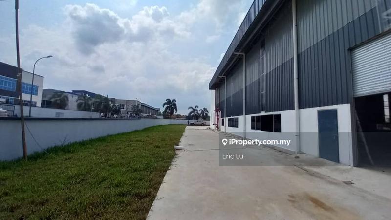 For Sale - Taman Perindustrian Ulu Choh