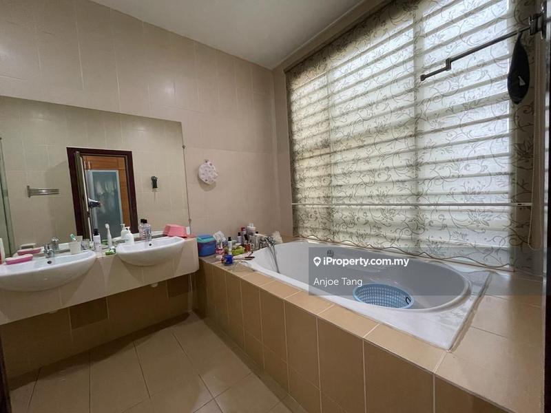 Bungalow House for Sale in Kota Kemuning, Shah Alam by Anjoe Tang - iProperty.com.my