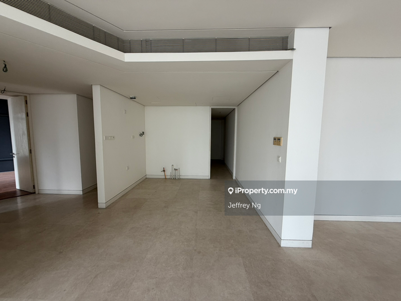 For Sale - Condominium @ The Troika