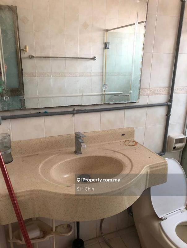 Rumah Berangkai 2 Tingkat untuk Dijual di Taman Suria, Bandar Sungai Long oleh S.H Chin - iProperty.com.my