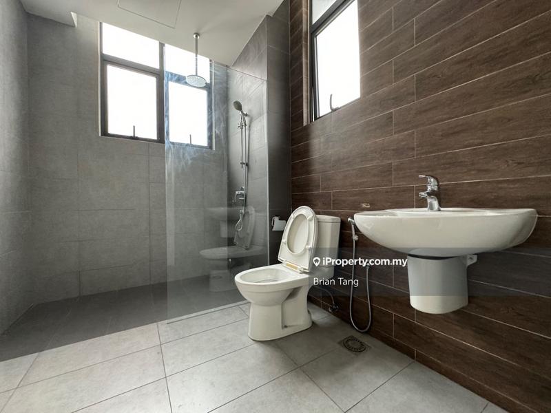 Bungalow House for Sale in Foresthill Damansara, Damansara Perdana by Brian Tang - iProperty.com.my