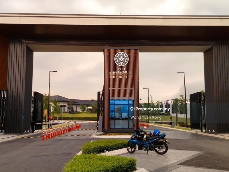 Rumah Berkembar untuk Dijual di Nara Eco Ardence, Setia Alam, Garden Home, Setia Alam oleh Wong Yuan Kong - iProperty.com.my