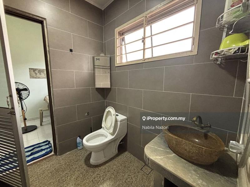 Rumah Berangkai 2 Tingkat untuk Dijual di Wakaf Bharu, Tumpat oleh Nabila Nazori - iProperty.com.my