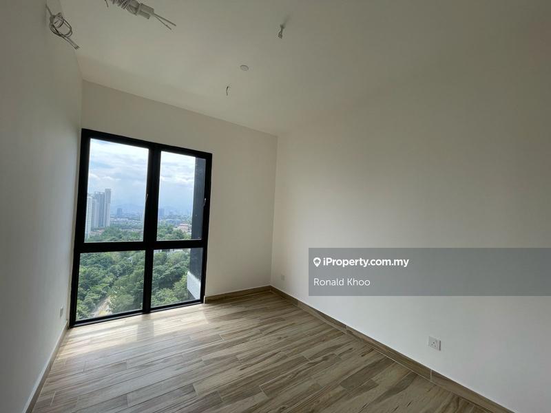 Residensi Servis untuk Dijual di Hampton Height Damansara oleh Ronald Khoo - iProperty.com.my