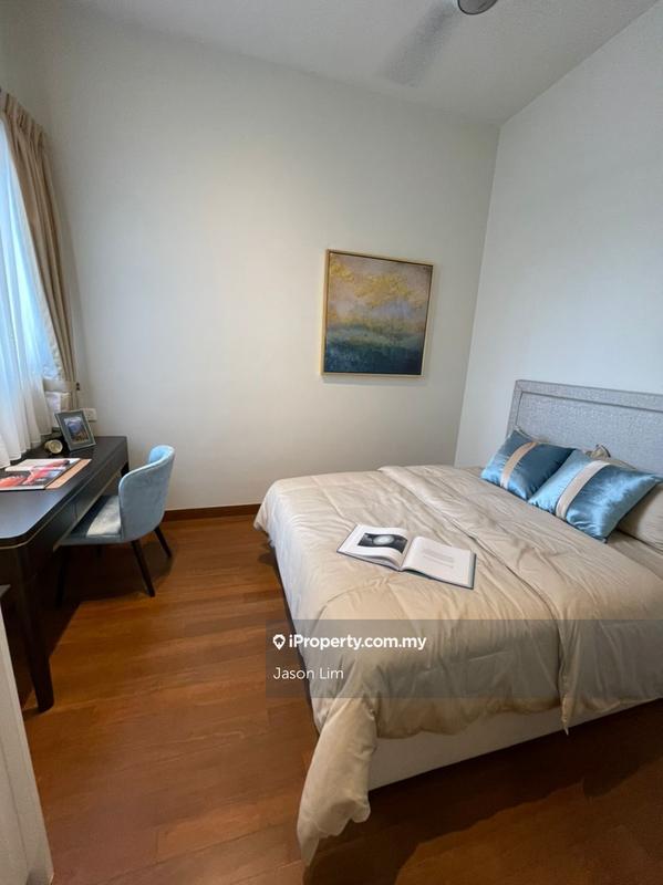 For Sale - Mayfair Residences @ Pavilion Embassy