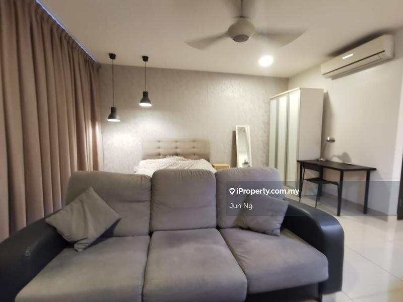 Service Residence for Sale in Trefoil by Jun Ng - iProperty.com.my