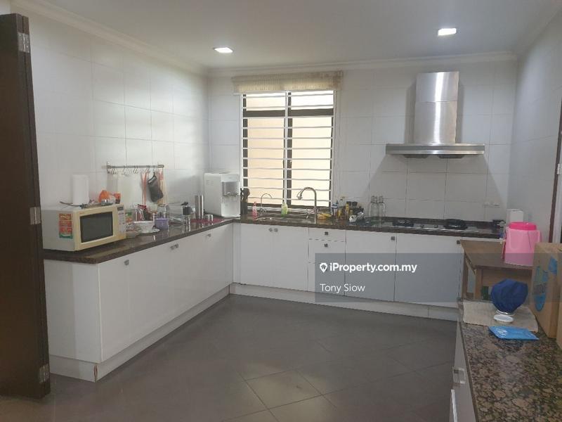 Rumah Teres 2-Tingkat untuk Dijual di USJ Heights, Subang Jaya oleh Tony Siow - iProperty.com.my