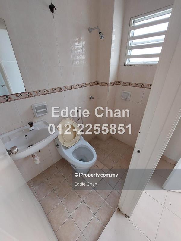 2.5-storey Terraced House for Sale in Ukay Perdana (De Puncak), Ampang by Eddie Chan - iProperty.com.my
