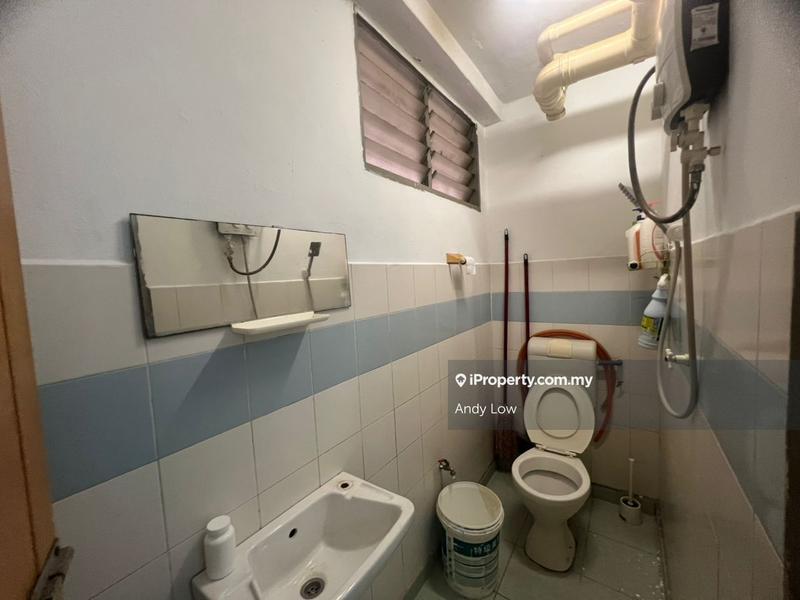 Rumah Pangsa untuk Dijual di PPR Kampung Baru Air Panas oleh Andy Low - iProperty.com.my