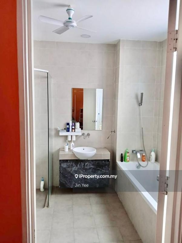 Condominium for Sale in 8 Petaling by Jin Yee - iProperty.com.my