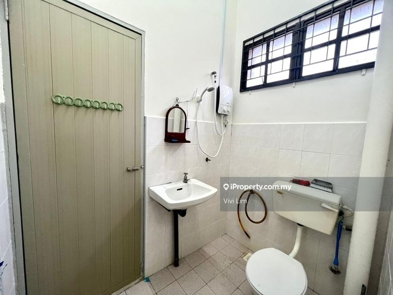 Rumah Berangkai 1 Tingkat untuk Disewa di 3lunm, Kluang oleh Vivi Lim - iProperty.com.my