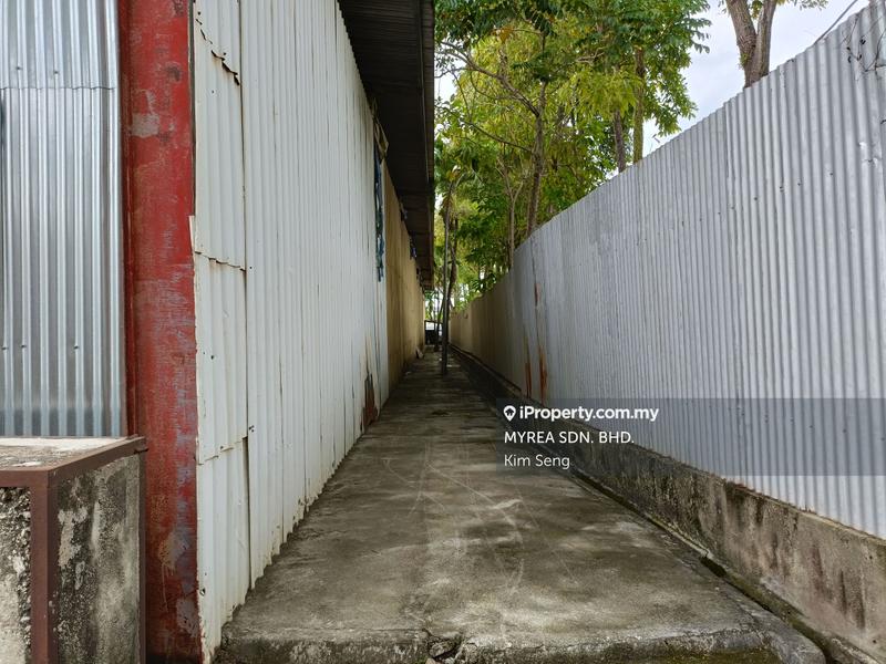 Kilang Terpisah untuk Dijual di Taman Kluang Barat, Kluang oleh Kim Seng - iProperty.com.my