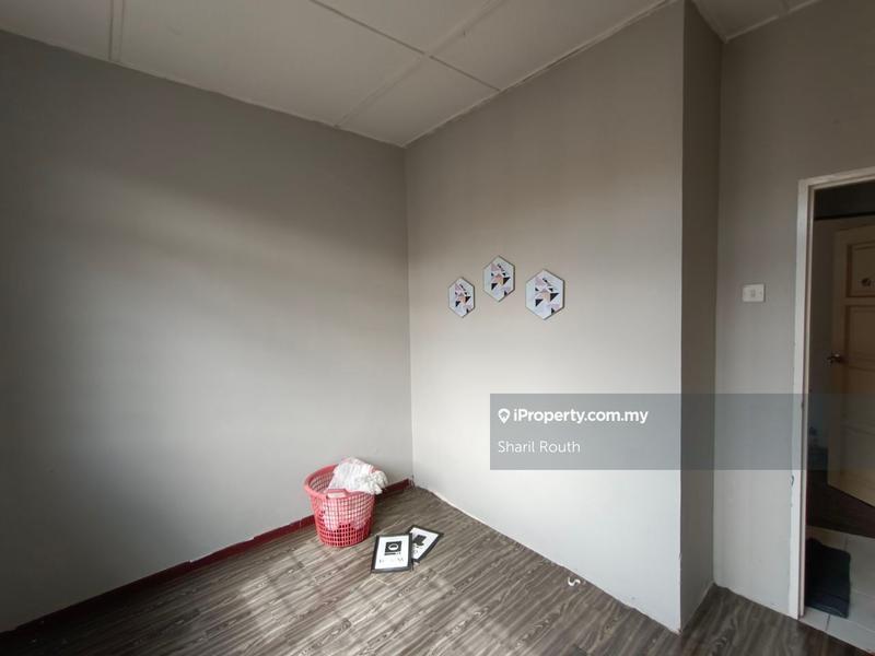 Apartment for Sale in Pangsapuri Sri Baiduri by Sharil Routh - iProperty.com.my