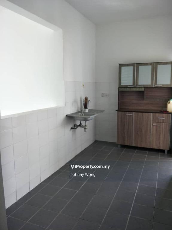 Condominium for Sale in Aman Heights Condominium by Johnny Wong - iProperty.com.my