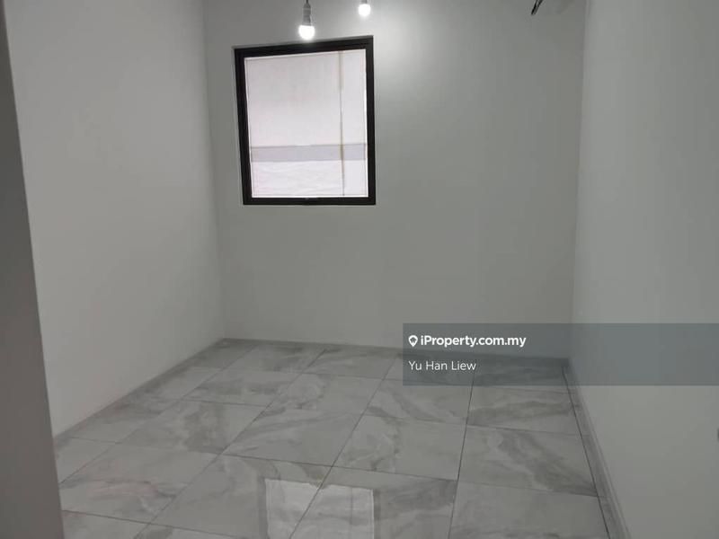 Terraced House for Sale in Serdang, Seri Kembangan by Yu Han Liew - iProperty.com.my