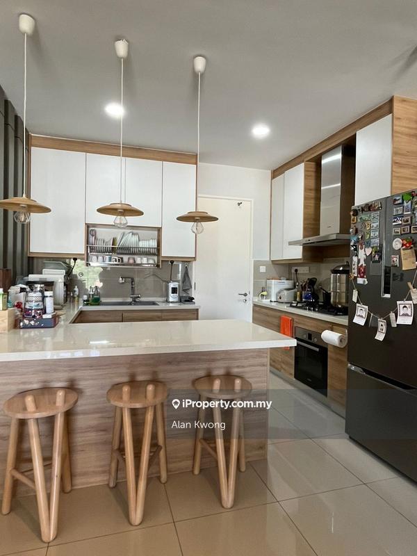 For Sale - 16 Quartz Sky Villa