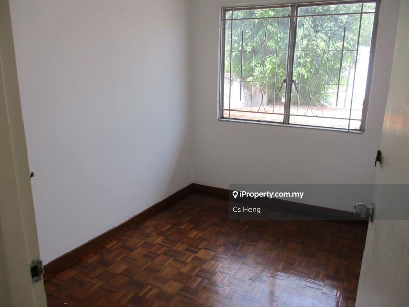 Bungalow House for Sale in Bukit Bandaraya, Bangsar by Cs Heng - iProperty.com.my