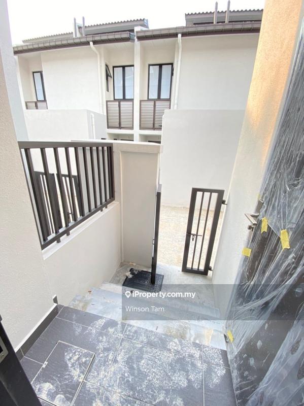 Rumah Berangkai 2 Tingkat untuk Dijual di ec964, Shah Alam oleh Winson Tam - iProperty.com.my